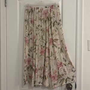 Alfred Dunner Vintage Pink Floral Skirt - 12